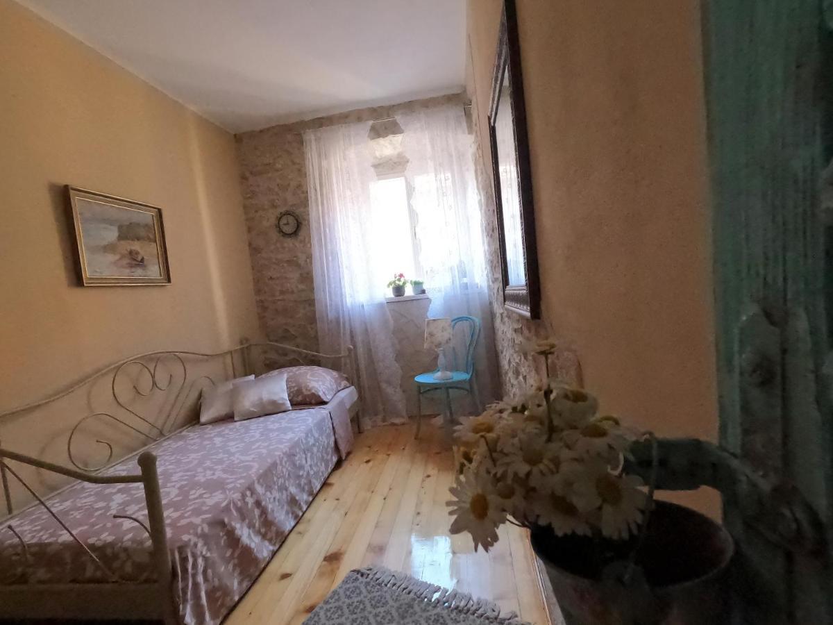 فيلا Stone House Hedonia Blato  المظهر الخارجي الصورة